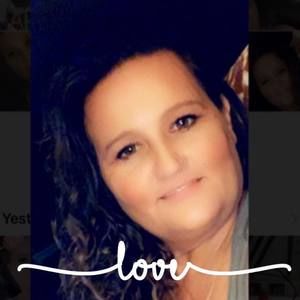 Meet your Posher, Stephanie gail